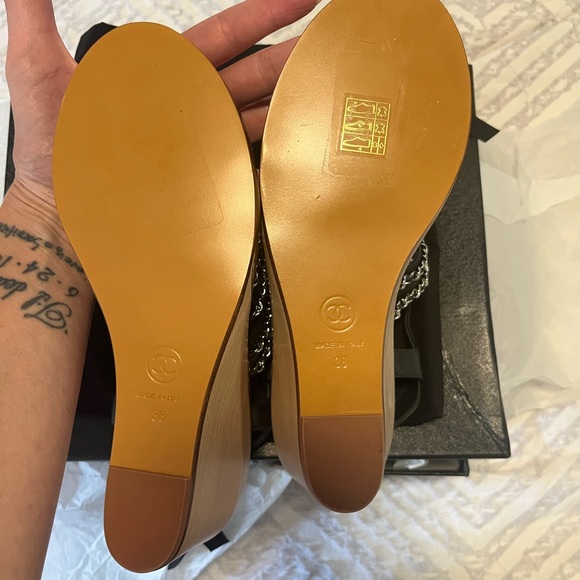 Chanel wedge sandals - Picture 3 of 4